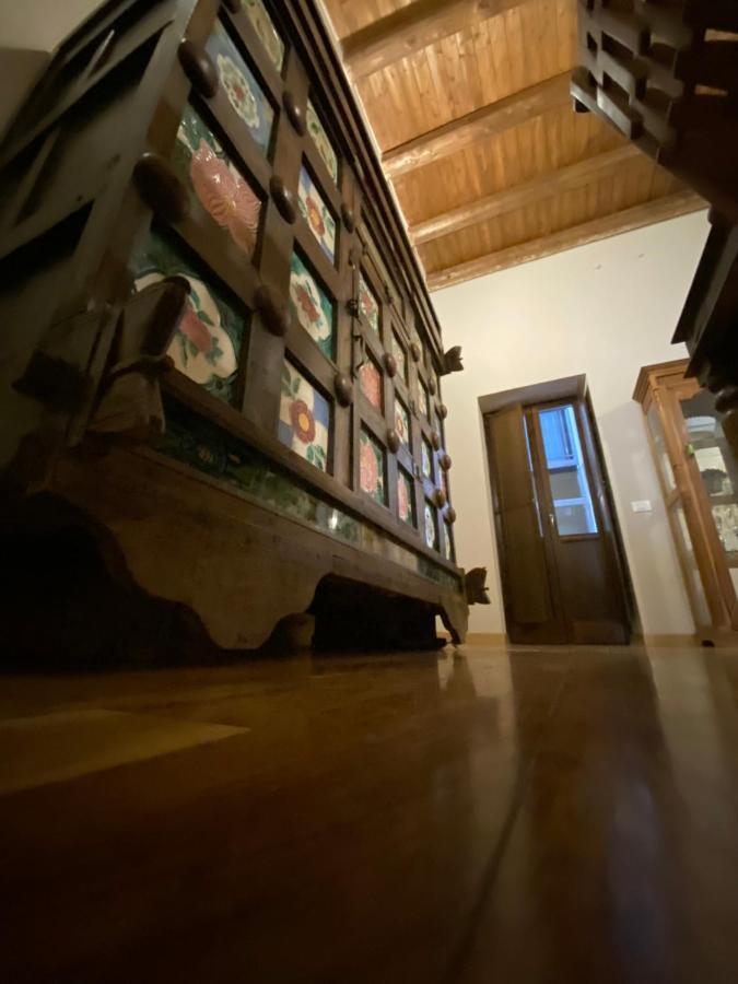 Casa Vetriera Apartment Palermo Luaran gambar